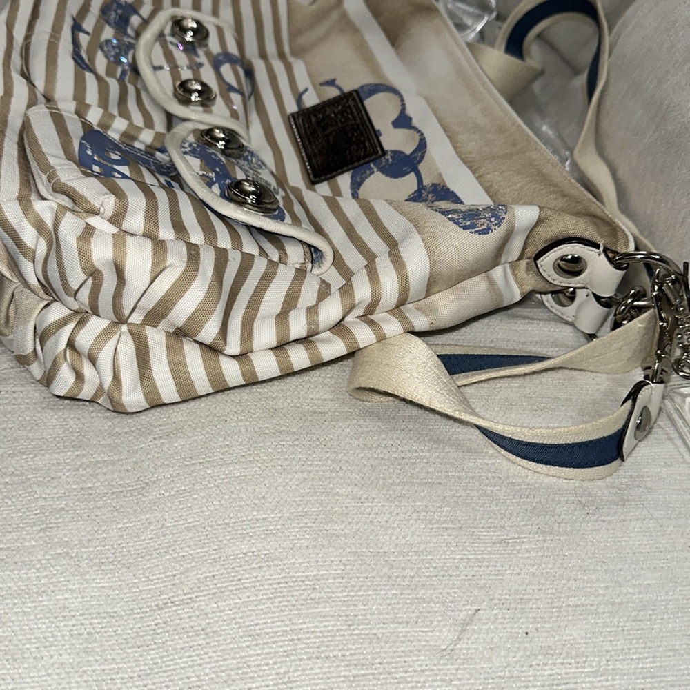 Coach Poppy white tan blue silver 2 way bag 💕 - Picture 11 of 16